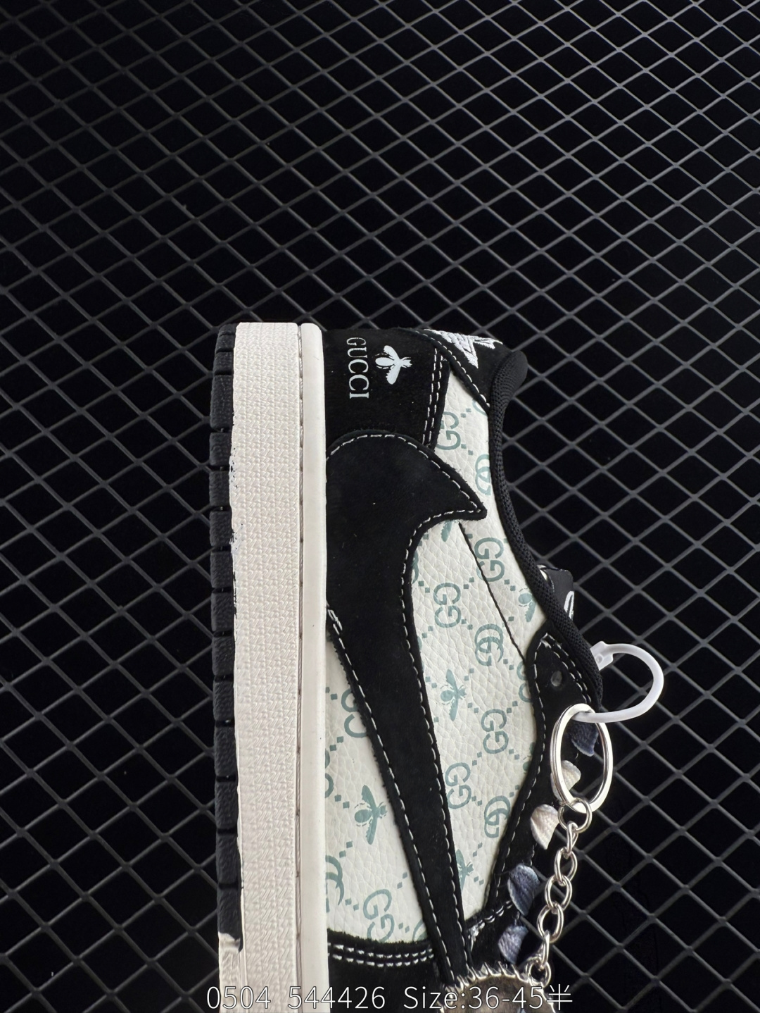 Travis Scott x Air Jordan 1 ” Reverse Mocha “